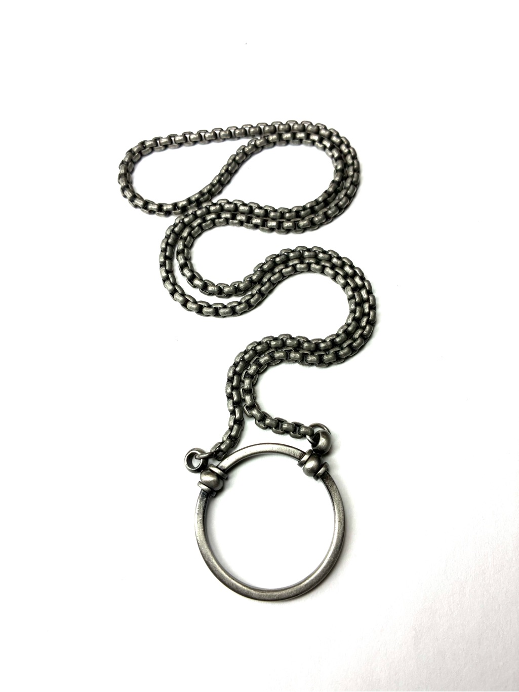 La Loop "The Charlie" Designer Eyeglass Necklace - Antique Oxidized Silver